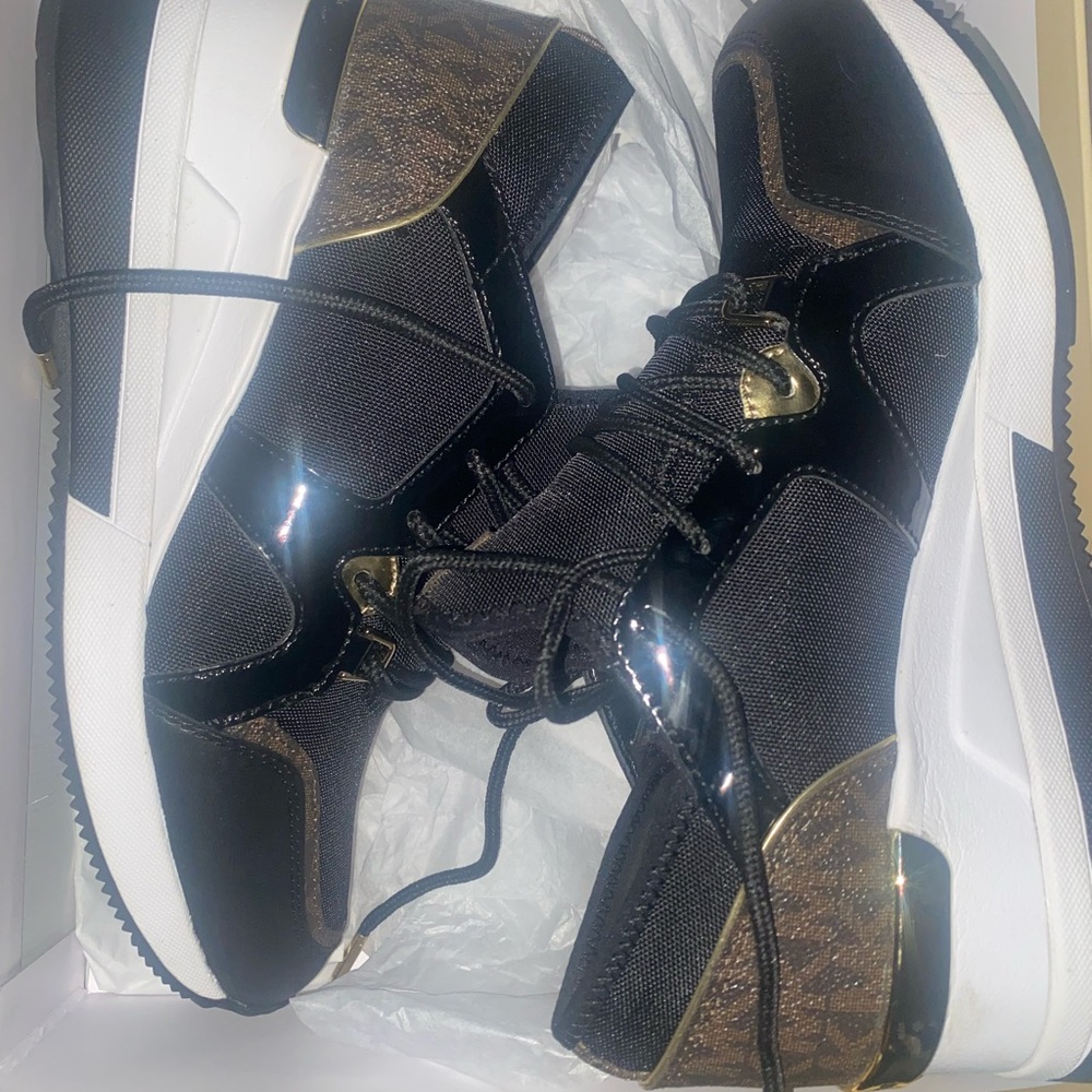 Michael lord elevated shoe